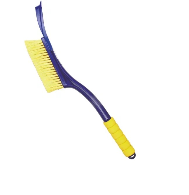 Щетка от снега со скребком GOODYEAR 55см мягкая щетина GY000204